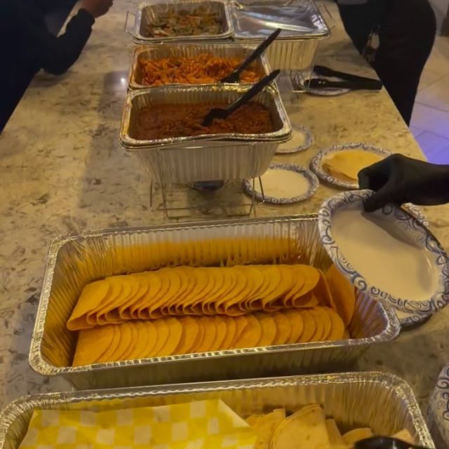 Here’s a quick recap of Taco Tuesday!!
Were you able to make it?! 

#tacotuesday #residentevents #notallapartmentsarethesame #thisisnwrliving #northwoodravin #preserveatwestfields #northernvirginiaapartments #chantilly #fairfaxva #nowleasing